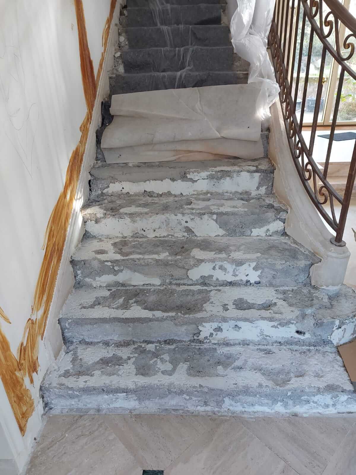 Escalier travertin 4